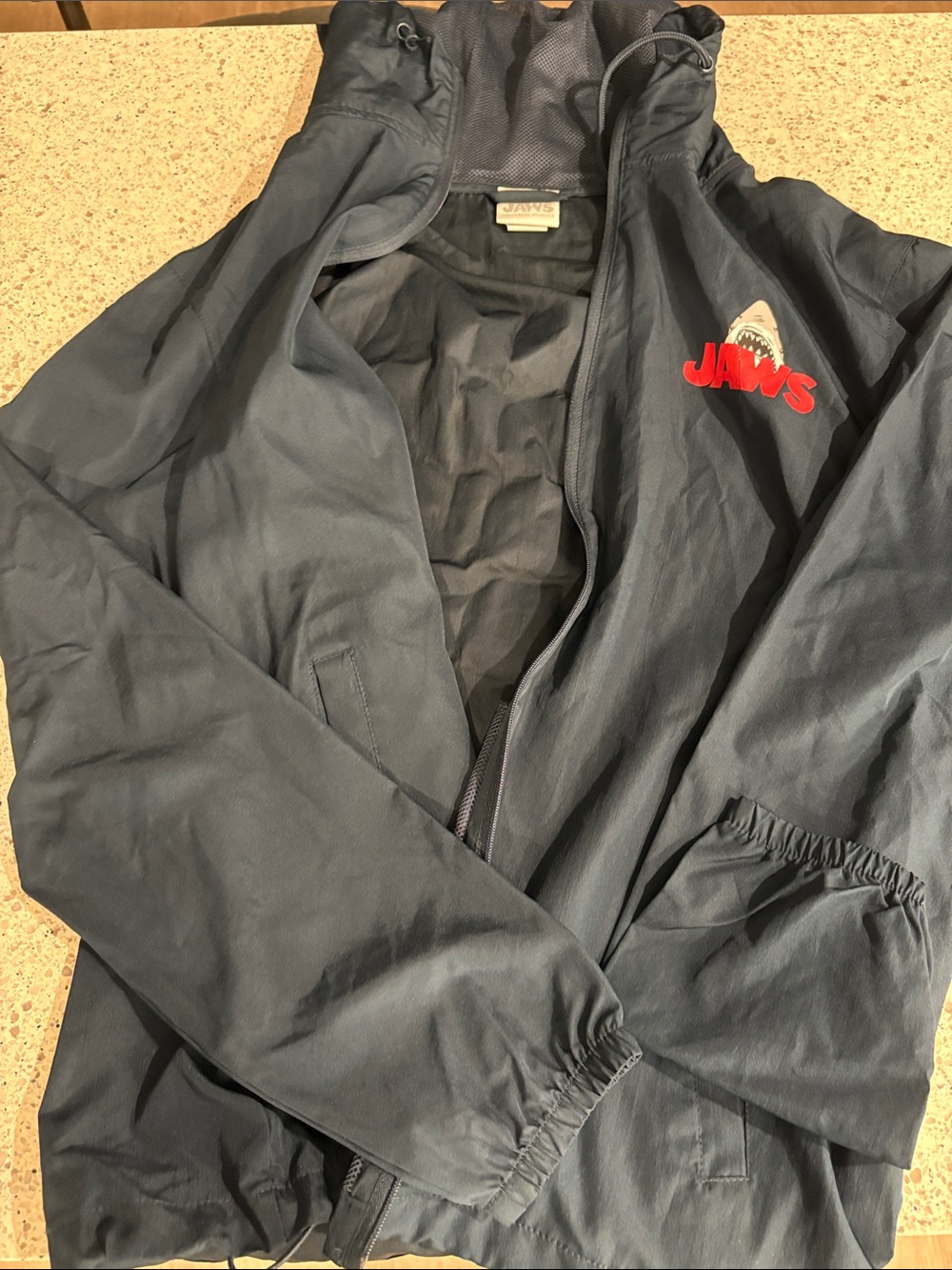 Universal Studios Jaws Navy Rain Jacket/Light Windbreaker, Large